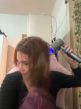 Irresistible24 online show from 06-11-26, 06:39