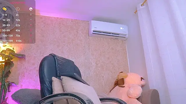 abbyhill27 online show from 02-25-26, 10:03