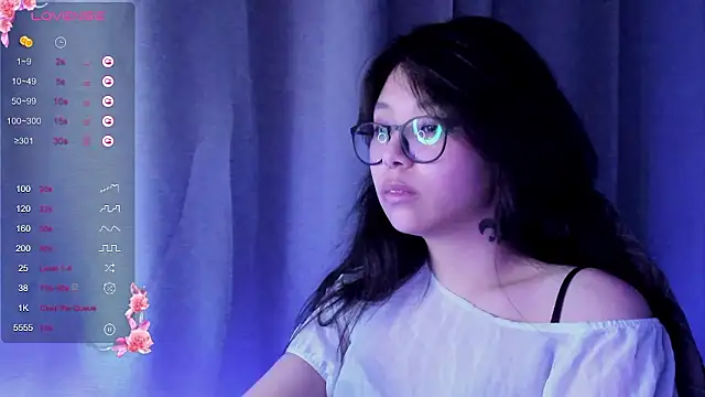 Snapshot of maydaykimmy chatting on 12-01-24, 11:25 maydaykimmy online show from 12-01-24, 11:25