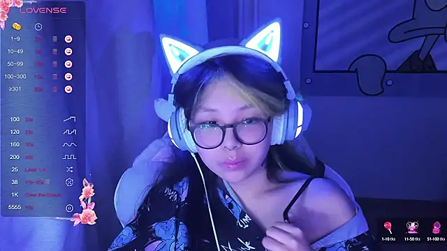 Snapshot of maydaykimmy chatting on 01-29-25, 10:11 maydaykimmy online show from 01-29-25, 10:11