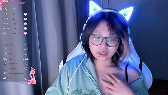 maydaykimmy online show from 11-11-25, 09:04