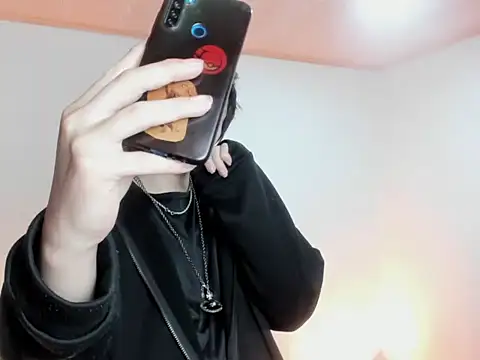 Snapshot of Misha_volkov1 chatting on 01-08-26, 03:20 Misha volkov1 online show from 01-08-26, 03:20