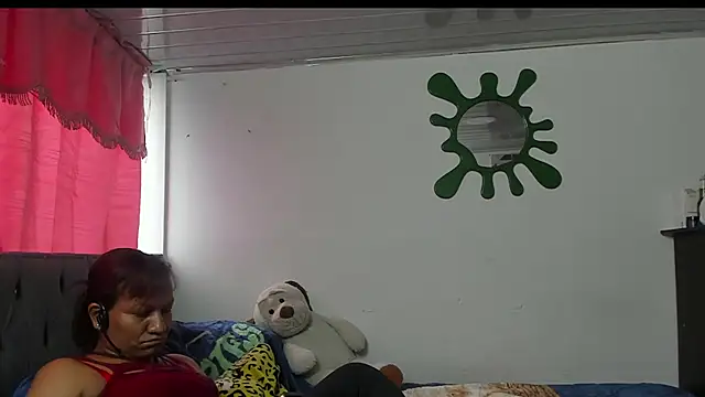 Laflaka22 online show from 11-19-25, 07:58