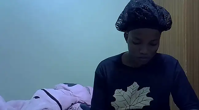 Snapshot of prettychoco1 chatting on 12-21-24, 05:40 prettychoco1 online show from 12-21-24, 05:40