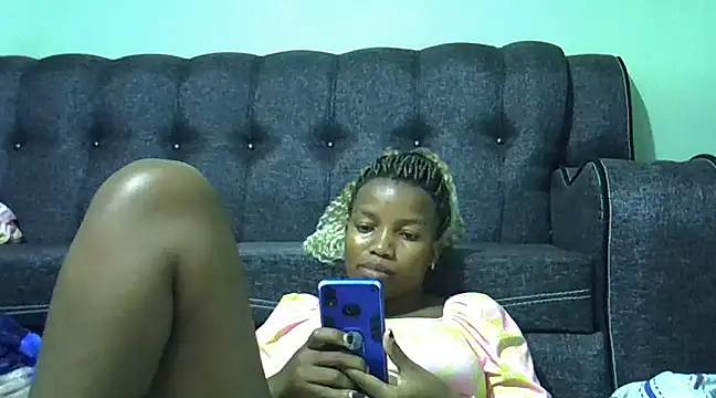 Snapshot of prettychoco1 chatting on 01-20-25, 11:21 prettychoco1 online show from 01-20-25, 11:21