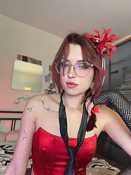 Evangeline Lawrence  online show from 07-21-26, 05:37