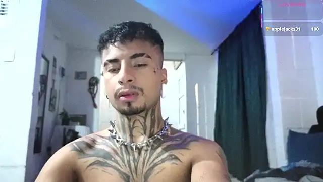 Snapshot of JuanCamiilo_66 chatting on 05-23-26, 02:06 JuanCamiilo 66 online show from 05-23-26, 02:06