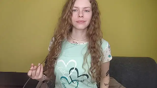 RayaNenlia online show from 02-26-26, 05:50