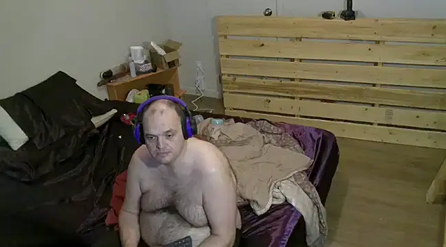 caressonnous online show from 01-20-25, 10:37