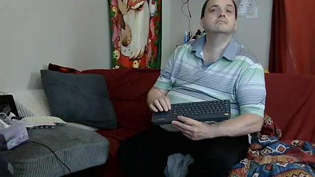 caressonnous online show from 11-27-25, 03:47