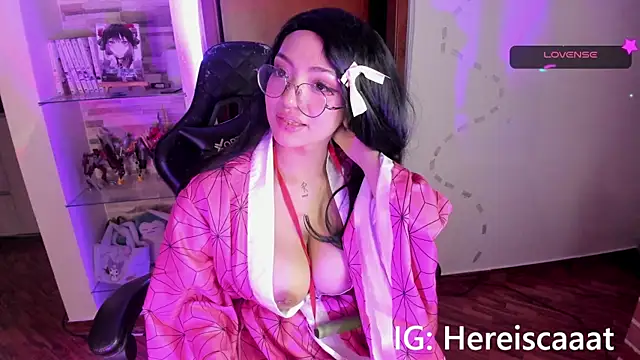 Snapshot of cataleya_kyuu__ chatting on 12-04-24, 07:28 cataleya kyuu online show from 12-04-24, 07:28