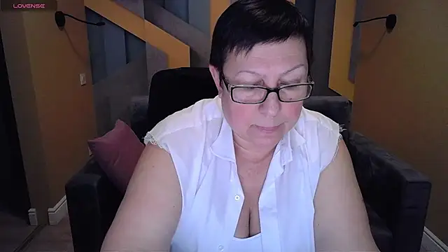 BarbaraTurners online show from 01-28-25, 03:57