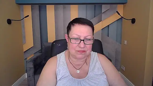 BarbaraTurners online show from 11-26-25, 07:37