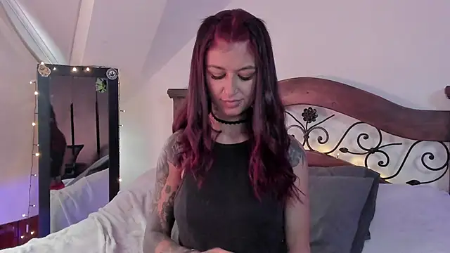 noemi foxxx online show from 09-11-25, 04:07