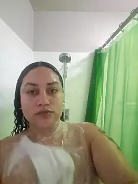 honeeyyy pot online show from 12-14-24, 06:02
