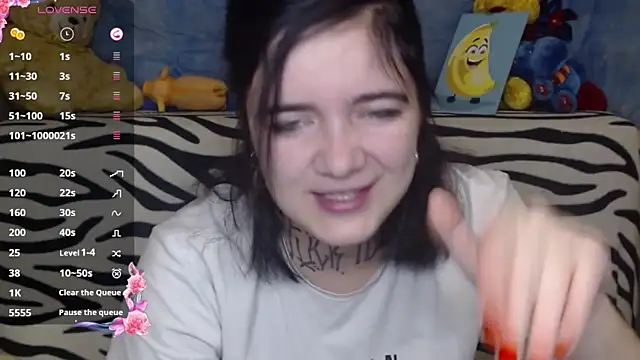 Snapshot of Yours_good_mood chatting on 12-14-24, 12:55 Yours good mood online show from 12-14-24, 12:55