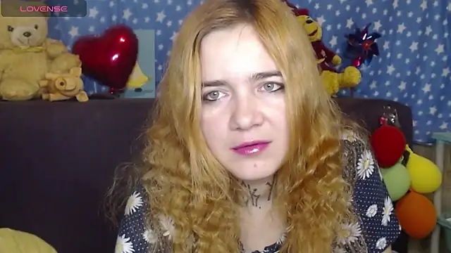 Snapshot of Yours_good_mood chatting on 10-04-25, 05:16 Yours good mood online show from 10-04-25, 05:16