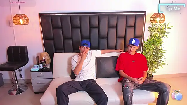 Crazy nigth01 online show from 10-25-25, 02:30