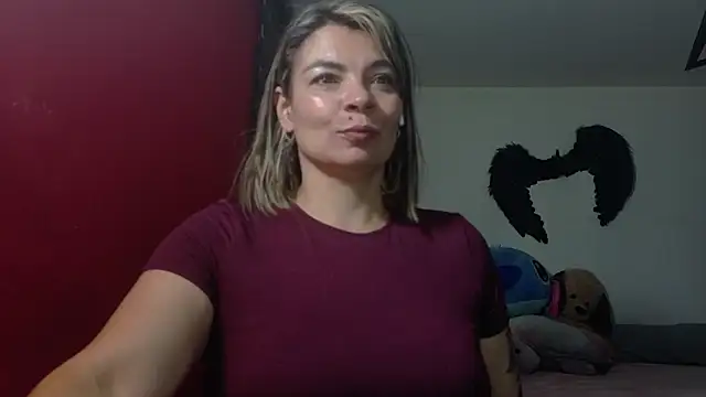 Snapshot of charlotedoll chatting on 06-09-26, 11:49 charlotedoll online show from 06-09-26, 11:49