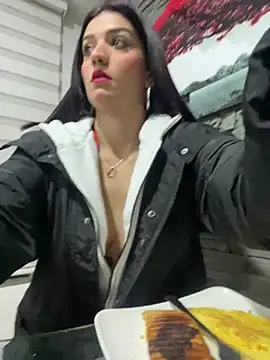 Snapshot of ZajiraShane chatting on 01-29-25, 09:12 ZajiraShane online show from 01-29-25, 09:12