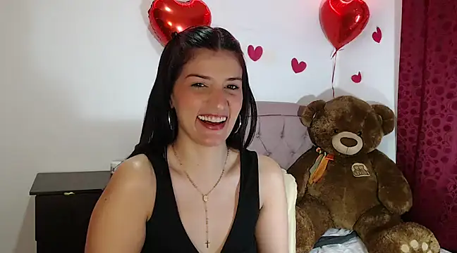 Snapshot of ZajiraShane chatting on 02-05-25, 09:46 ZajiraShane online show from 02-05-25, 09:46