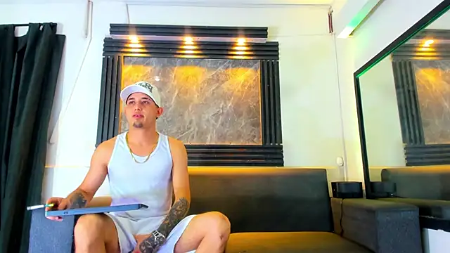 liam genner  online show from 10-02-25, 07:54