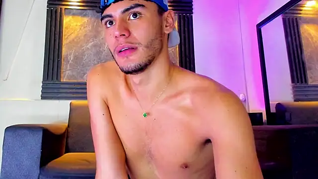 liam genner  online show from 10-11-25, 08:51