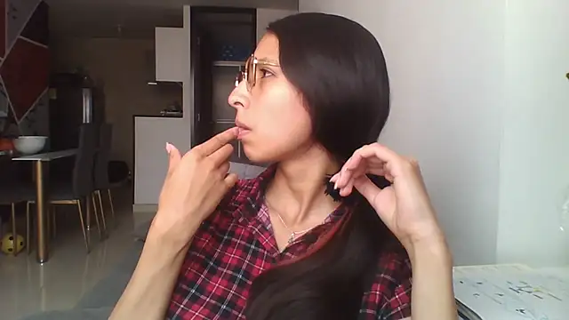 Katalleya jyj online show from 02-11-26, 07:41