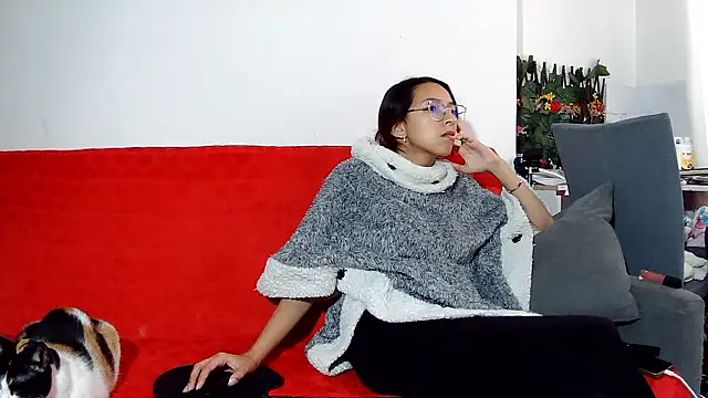 Snapshot of Katalleya_jyj chatting on 06-19-26, 05:28 Katalleya jyj online show from 06-19-26, 05:28