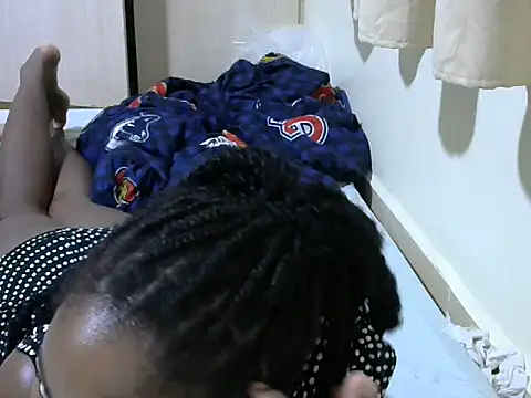 queen-sasha online show from 03-18-25, 04:37