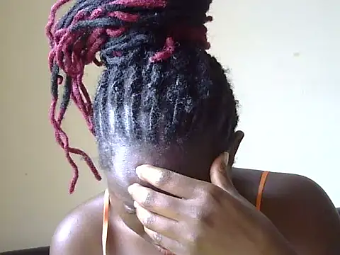 Seeexxxy-bree online show from 12-15-25, 10:41