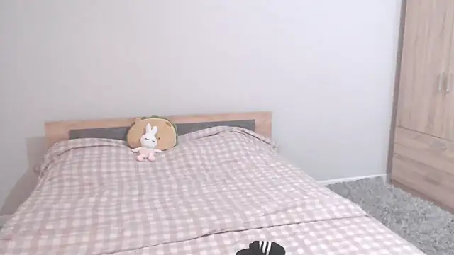 your angela online show from 12-15-25, 07:12