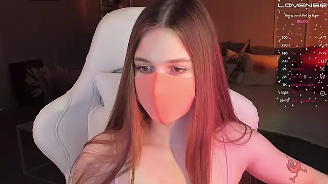 Snapshot of Frau_Lina chatting on 01-17-25, 06:02 Frau Lina online show from 01-17-25, 06:02