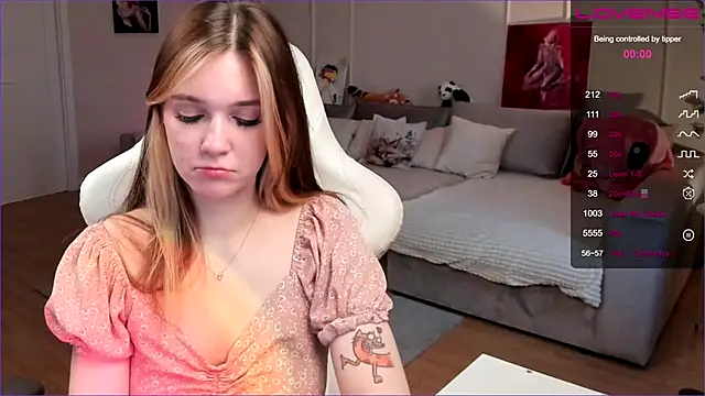 Frau Lina online show from 03-15-26, 03:18