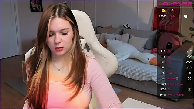 Frau Lina online show from 04-01-26, 03:20