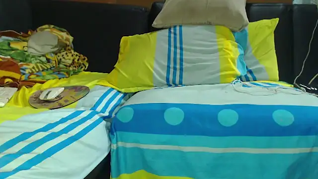 sexyblackxx12 online show from 11-11-25, 05:51