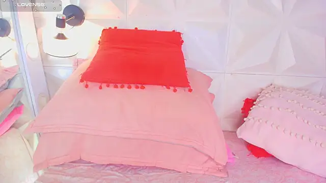 cute latinaxxx online show from 05-23-26, 10:14