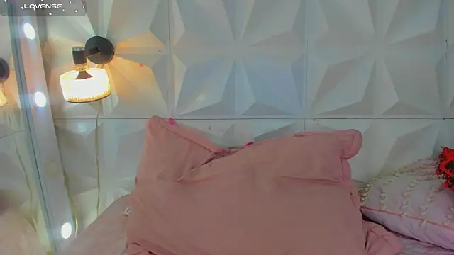 cute latinaxxx online show from 06-02-26, 01:40