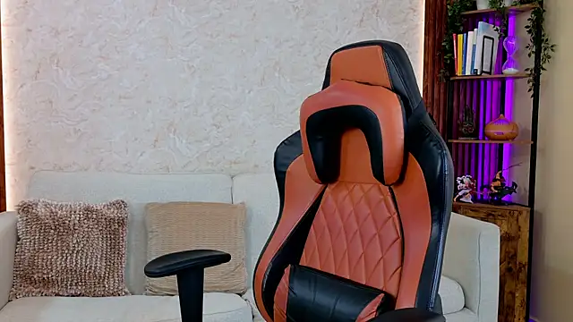 AdanReilly online show from 04-16-26, 09:39