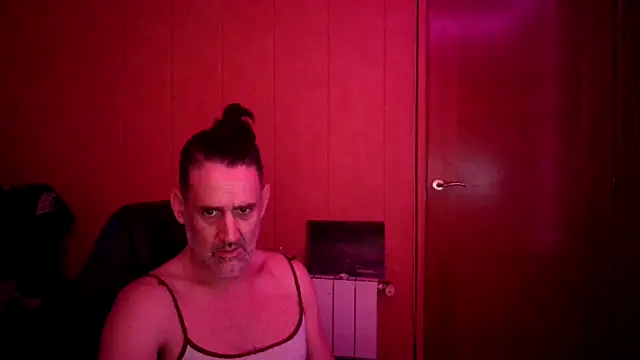 Snapshot of Lia_Y_PatrickX chatting on 12-16-24, 02:38 Lia Y PatrickX online show from 12-16-24, 02:38