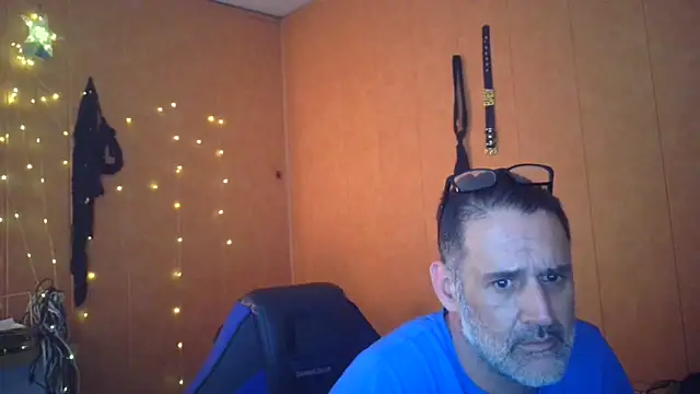 Snapshot of Lia_Y_PatrickX chatting on 03-13-25, 12:16 Lia Y PatrickX online show from 03-13-25, 12:16