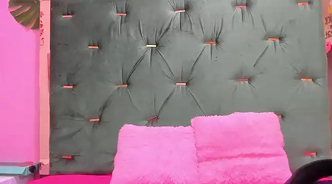 Snapshot of Hellen__4master chatting on 01-23-25, 10:54 Hellen 4master online show from 01-23-25, 10:54