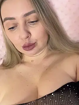 Snapshot of LadyLolyPop_ chatting on 12-16-24, 04:02 LadyLolyPop online show from 12-16-24, 04:02