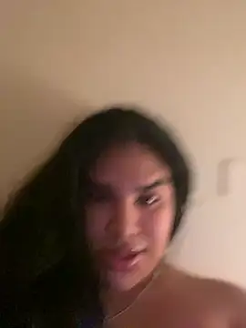 Snapshot of Badkittykim chatting on 01-04-25, 01:52 Badkittykim online show from 01-04-25, 01:52