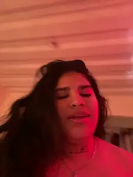 Snapshot of Badkittykim chatting on 01-04-25, 04:43 Badkittykim online show from 01-04-25, 04:43