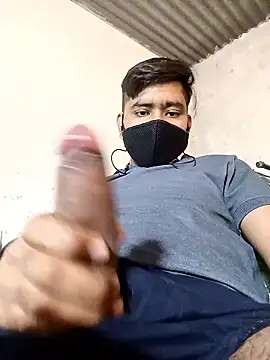 Snapshot of Pussy_lover_33 chatting on 01-12-26, 04:18 Pussy lover 33 online show from 01-12-26, 04:18