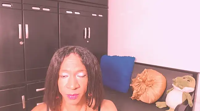 Snapshot of ebonyts chatting on 02-10-25, 12:08 ebonyts online show from 02-10-25, 12:08