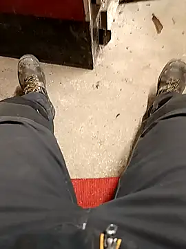 Snapshot of vadszex31 chatting on 02-21-25, 10:28 vadszex31 online show from 02-21-25, 10:28