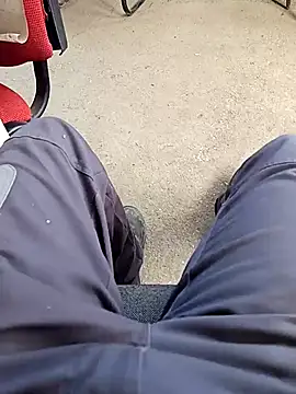 Snapshot of vadszex31 chatting on 03-12-25, 10:26 vadszex31 online show from 03-12-25, 10:26