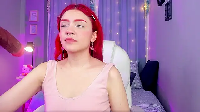 Snapshot of Tiny__Emmy chatting on 12-04-24, 07:12 Tiny Emmy online show from 12-04-24, 07:12